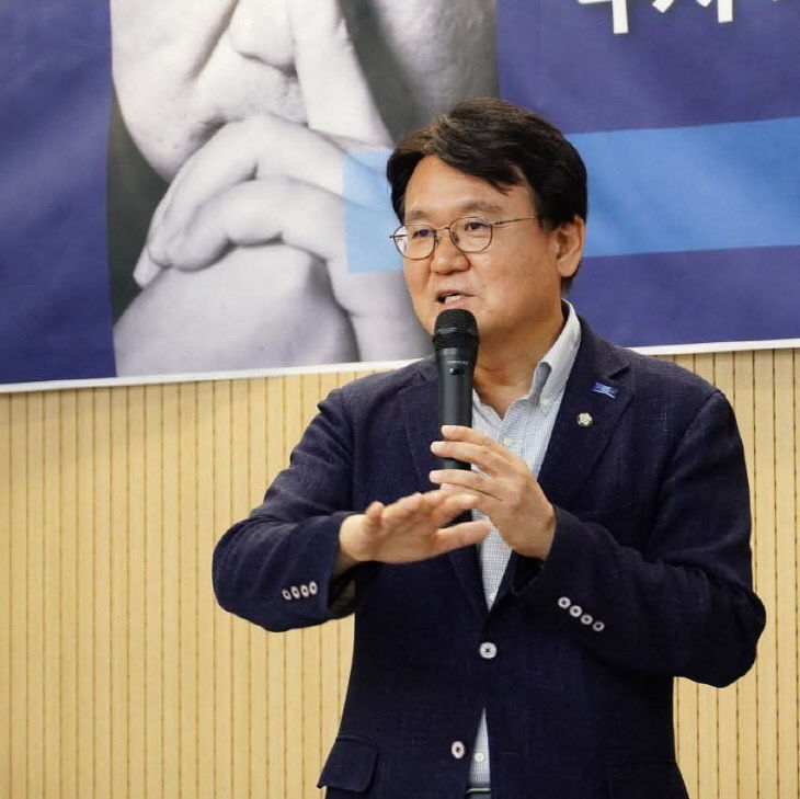 황운하