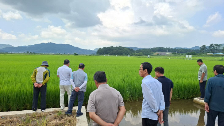 사본 -(사진3)벼 직파협의회 현장견학2