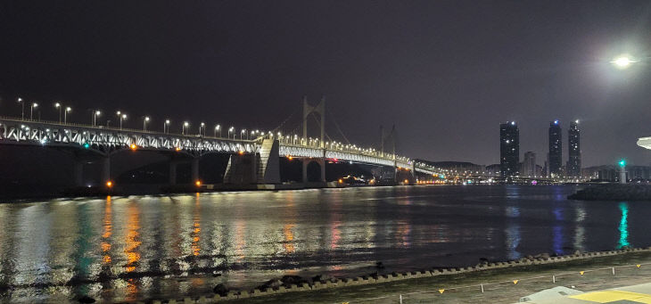 ▲ 사진설명 = 지장면