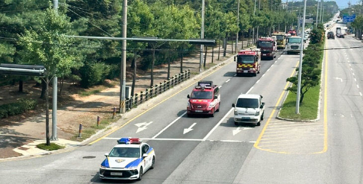 (0821) 논산소방서, 소방차 길터주기 훈련 실시