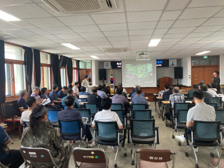 사진1) 청산별곡 자연휴양림 조성사업 주민설명회 모습