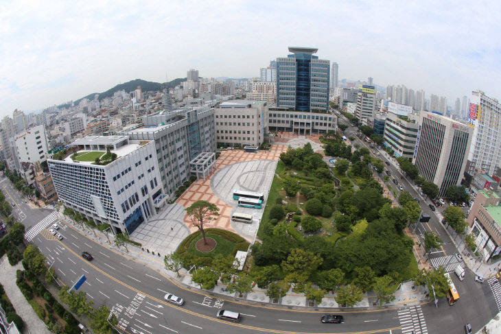 울산시청 전경 울산시 제공