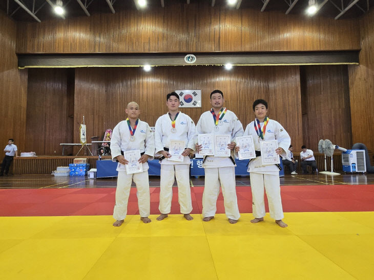 세종시장애인체육회 유도팀 단체사진(체육진흥과)