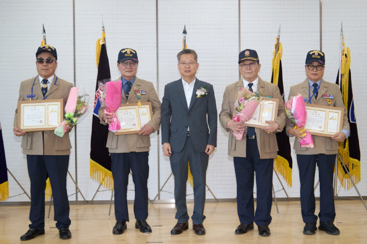 1. 아산시, ‘제3회 해외파병 용사의 날’ 기념식 개최 (1)