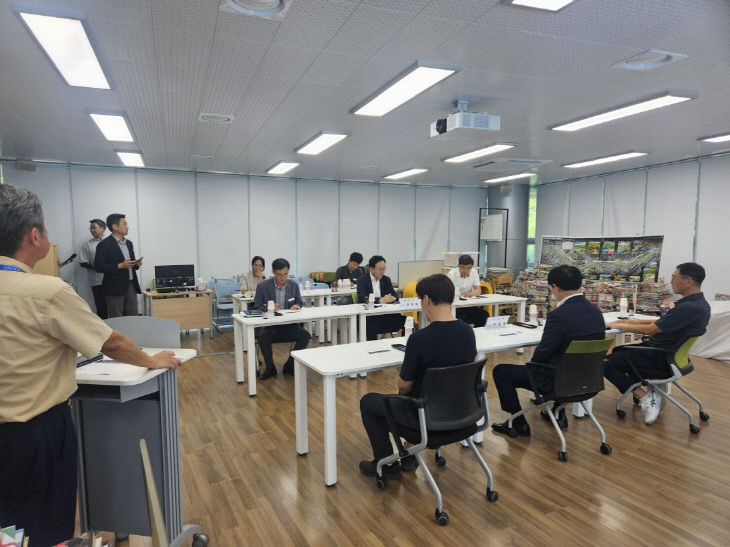 있다