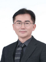 [사진] 김지용 교육장 증명사진