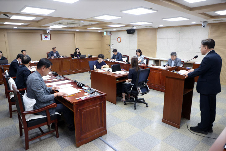 수원특례시의회 미래위, 소관기관 추진실적 청취