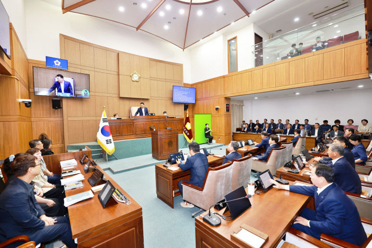 [보도자료사진] 250902 부안군의회  제364회 임시회 개회