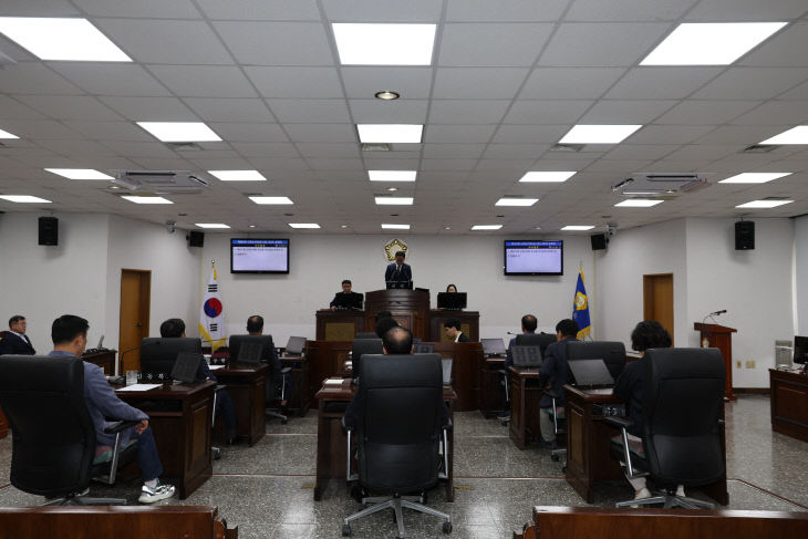 제307회 산청군의회 임시회 제2차 본회의