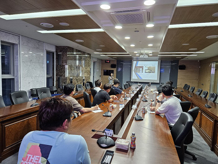 9. 파주시 운정1동, 청소년 지도위원 역량 강화 교육