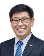 오인철 원판사진