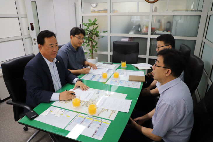 KakaoTalk_20250911_155256940_03