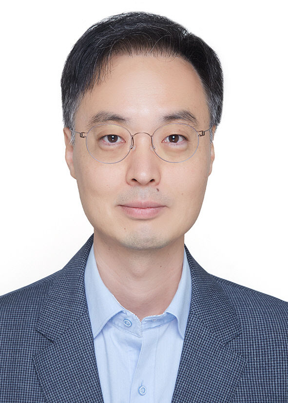 충청북도 제16대 이복원 경제부지사 프로필