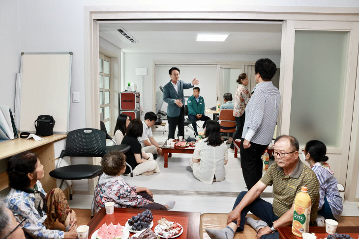 사천시, 한가위 앞두고 경로당 그린리모델링 완료 (3)