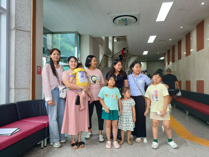 4.충남 다문화 가족 페스티벌 참석자 단체사진