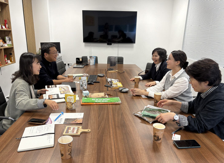 영국 식품 전시회 참가_해외 바이어 (2)