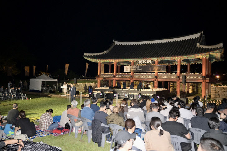 왕도심 선포식 캔들라이트 공연 (1)