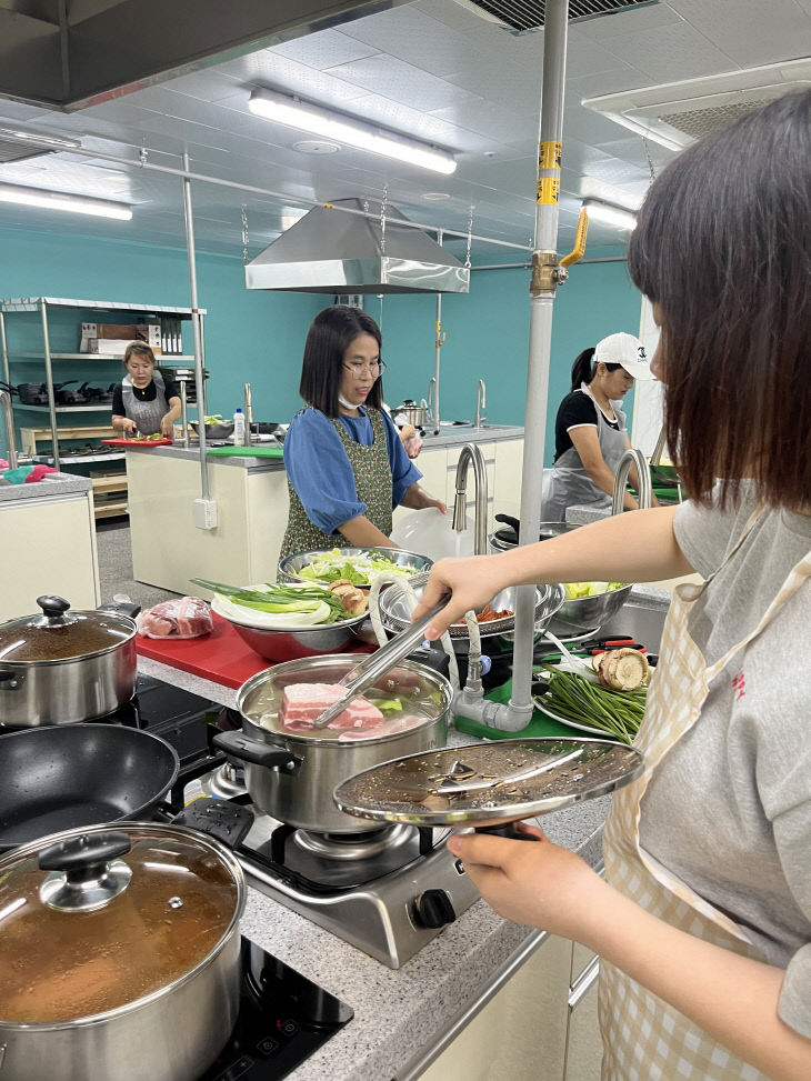 보도 7) 한식요리교실(2)