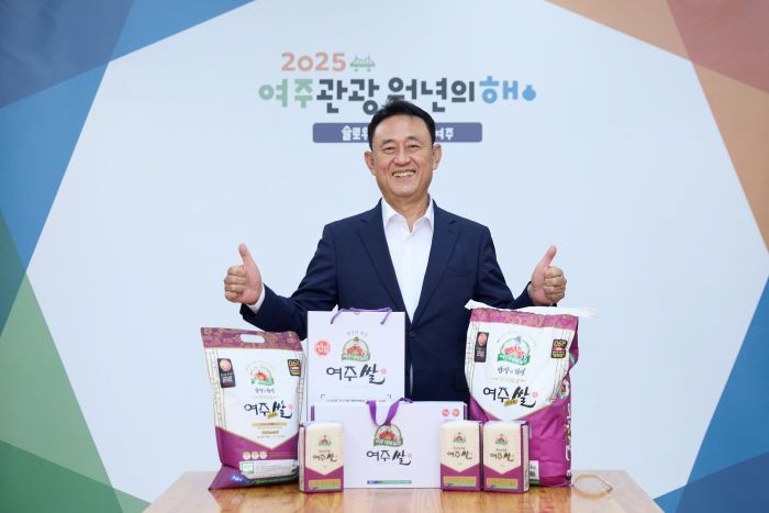 관련 이미지(3)