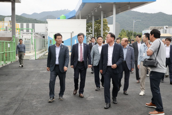 부안군, 수전해 기반 그린수소 생산기지 준공 (5)