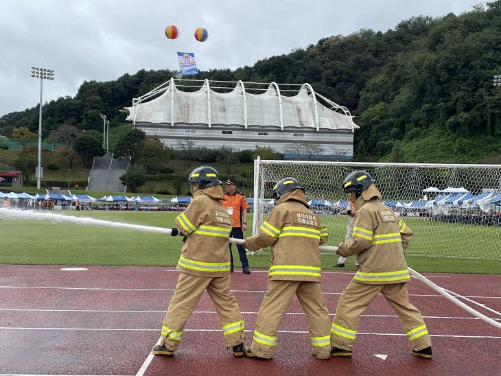 부리면전담의용소방대원 경연 장면