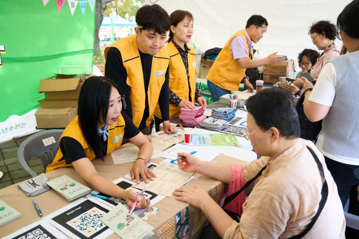 기후에너지과(흥타령춤축제장 타소중립 홍보 부스 운영) (3)