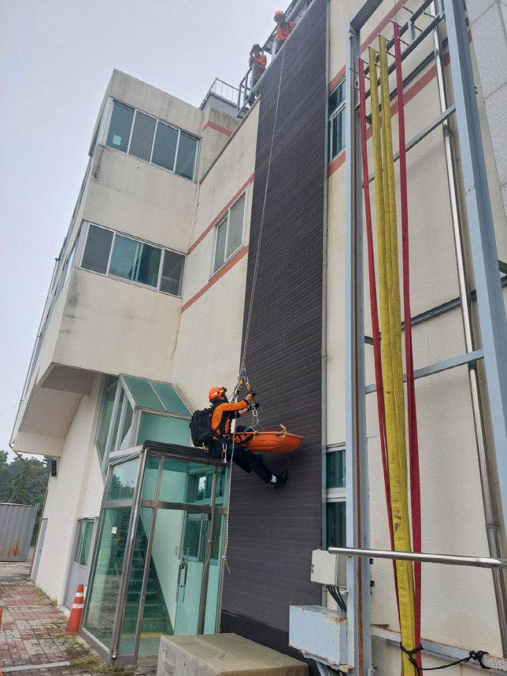 (20250926)부여소방서, 하반기 소방전술훈련 평가 실시