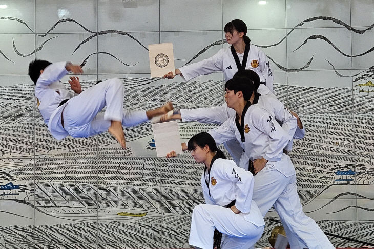 temp_1759206989307.-175976160