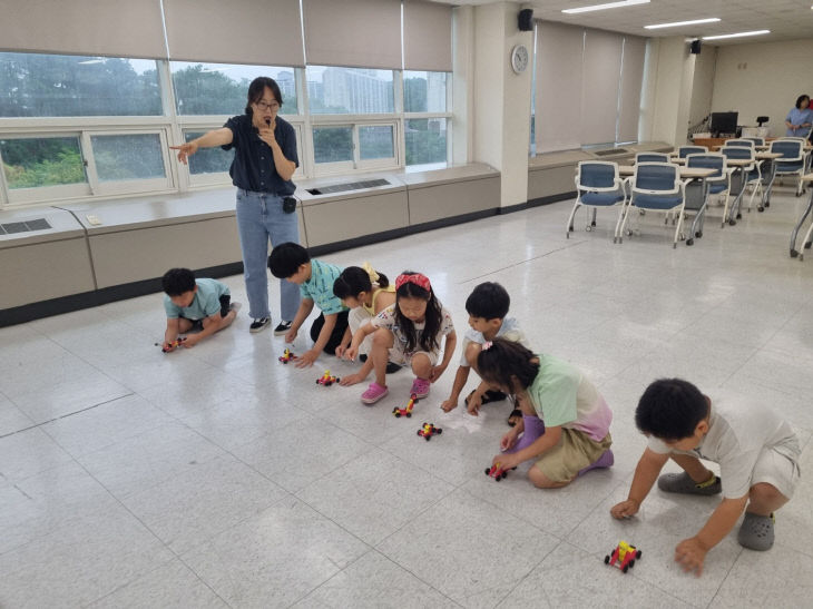 충남평생교육원 자석로봇 만들기