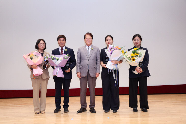 상반기 적극행정 우수공무원 시상