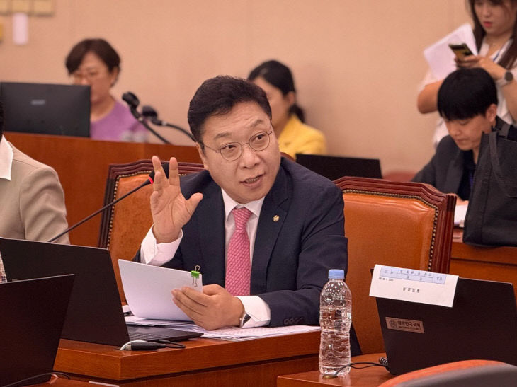 KakaoTalk_20251012_121043703_03