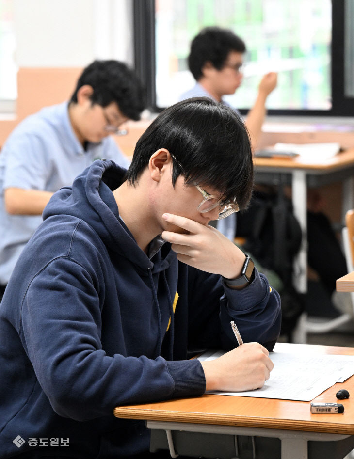 20251013-수능 한 달 앞으로4