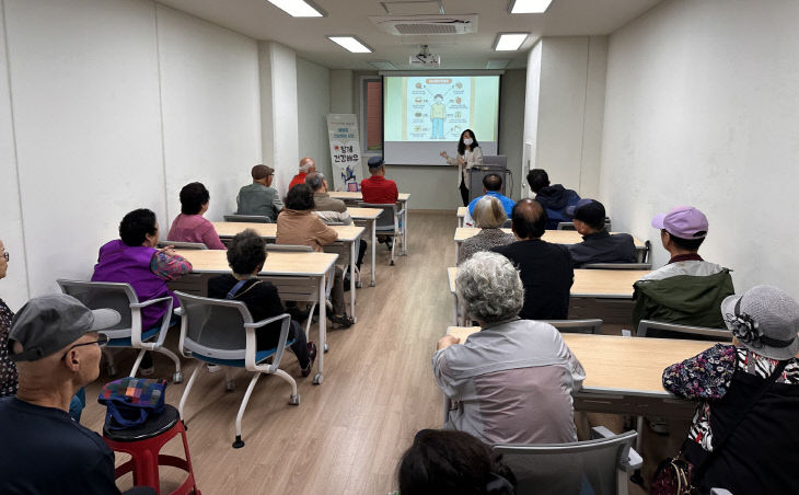 2. 아산시 배방읍, ‘찾아가는 건강 특화 교육’ 실시