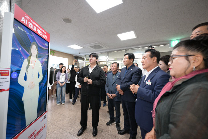 2027 논산세계딸기산업엑스포 D-500 기념 전광판 제막식(4)