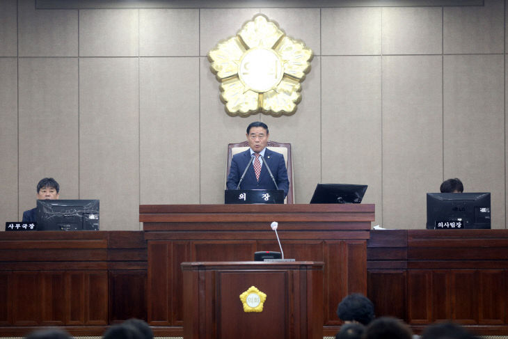 수원특례시의회, ‘제396회 임시회’ 개회
