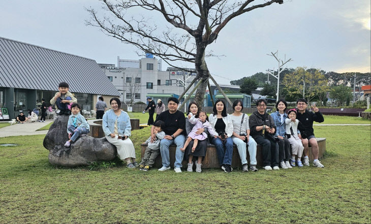 자녀 동반 출사에 나선 국립생태원 동호회 에코픽 회원들