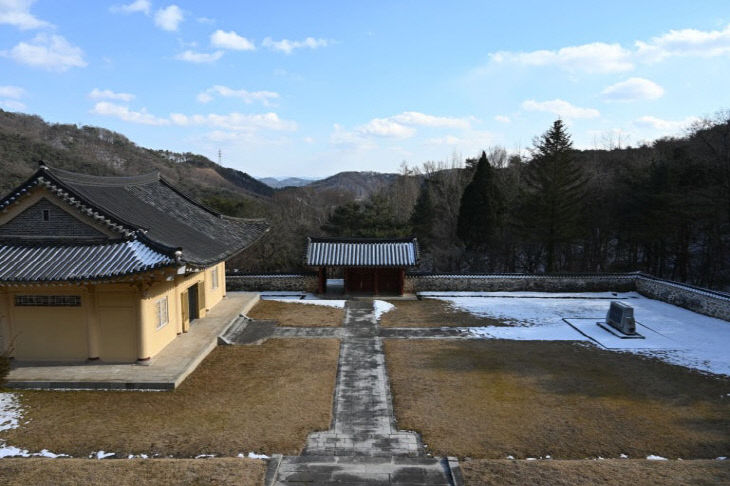송강 정철을 모시는 진천 정송강사