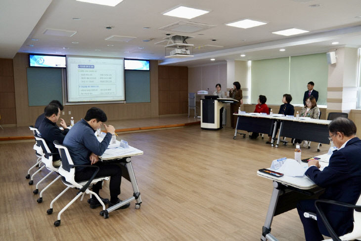 예산교육지원청, 2025년 미래교육자문위원회 정기회 개최1