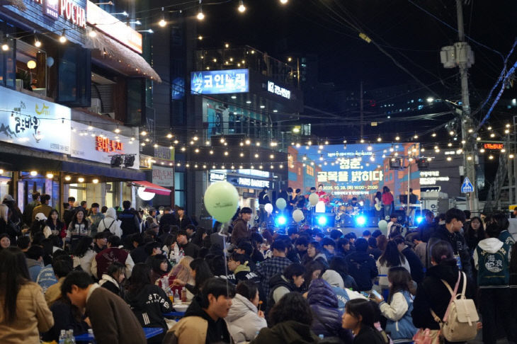 3. 아산시 ‘2025 청년들이 만드는 아산 페스티벌’ 성료 (1)