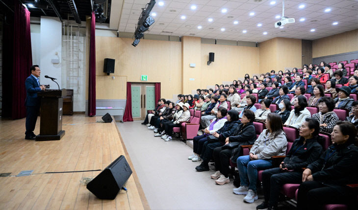 독거어르신 돌봄인력 역량강화 워크숍(3)