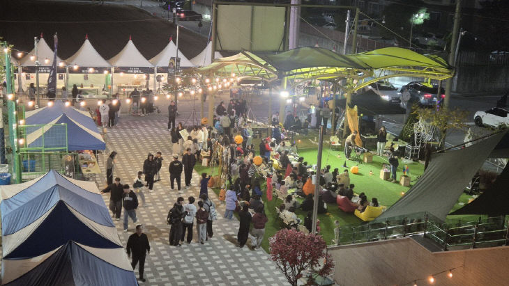 11.3.청소년이 만든 밤의 축제… 보은 ‘달디단 밤시장 시즌