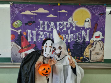 부여초, 웃음과 영어가 함께한 Happy Halloween! (1)