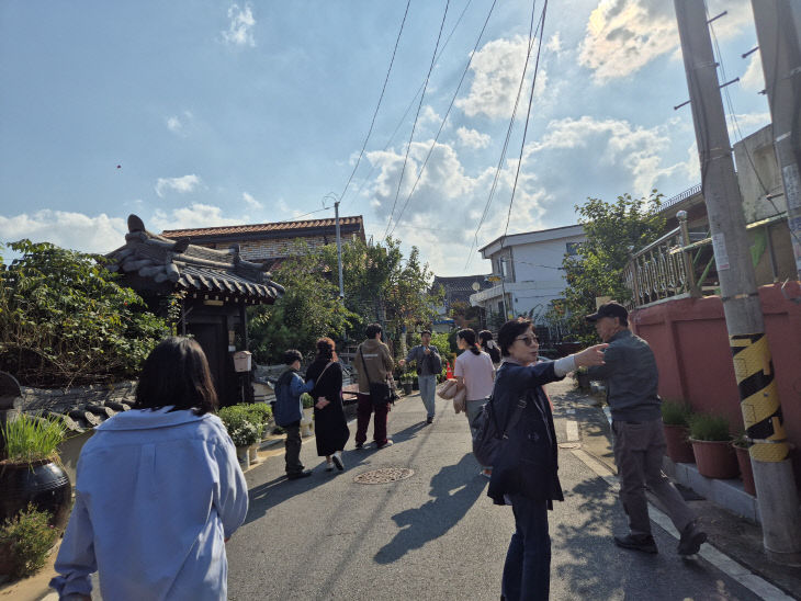 2-1 공주도서관_우리마을 가족여행단 운영 사진(2)