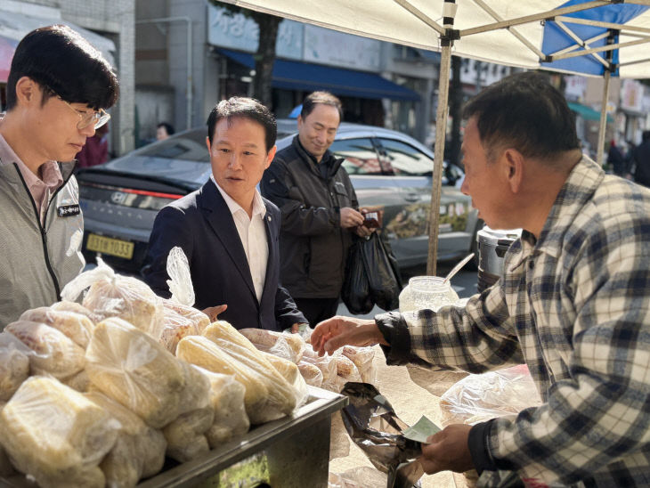 합천군시설관리공단, 전통시장 장보기 행사로 지역상권 살리기
