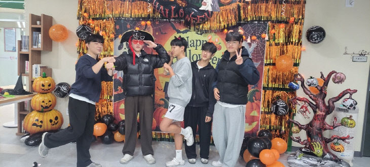 사진2) 틴하우스와 연말을 반짝반짝 (2)