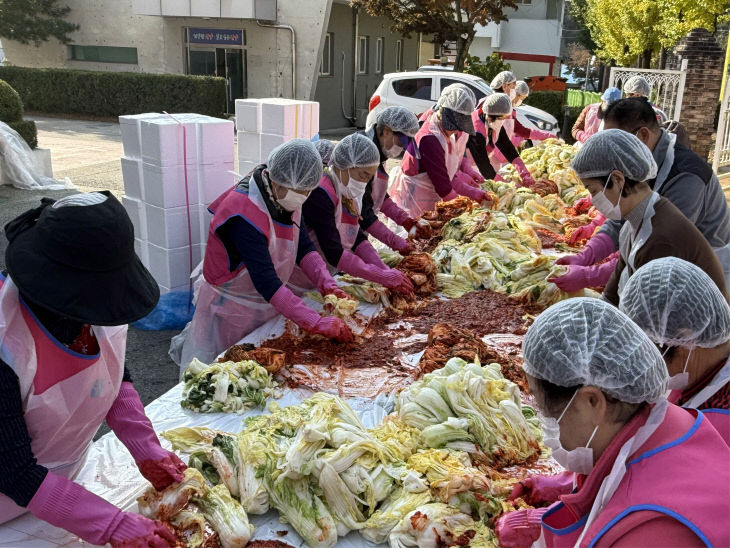 보도 6) 사랑의 김장 봉사(3)