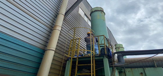 THC 측정 장면.김해시 제공