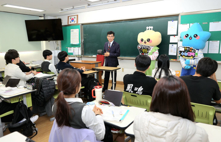 윤건영 교육감, 고3 수험생 격려위해 봉명고 방문1
