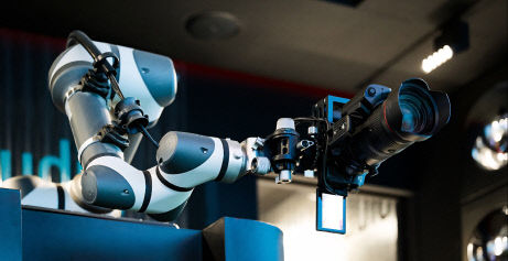 젠시스튜디오(AI 포로로봇),부산시 제공