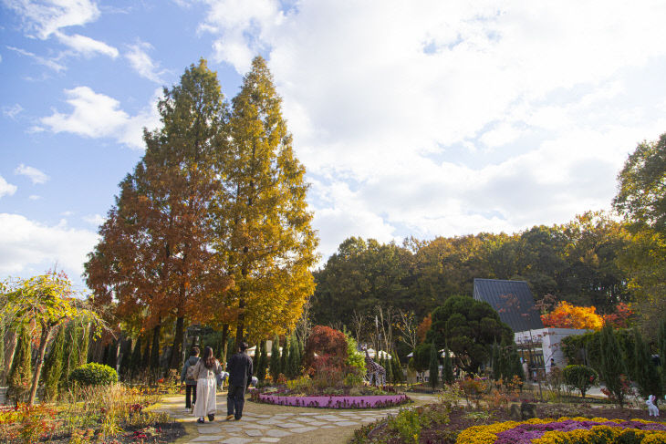 경기관광공사, 무릉도원수목원 전경.